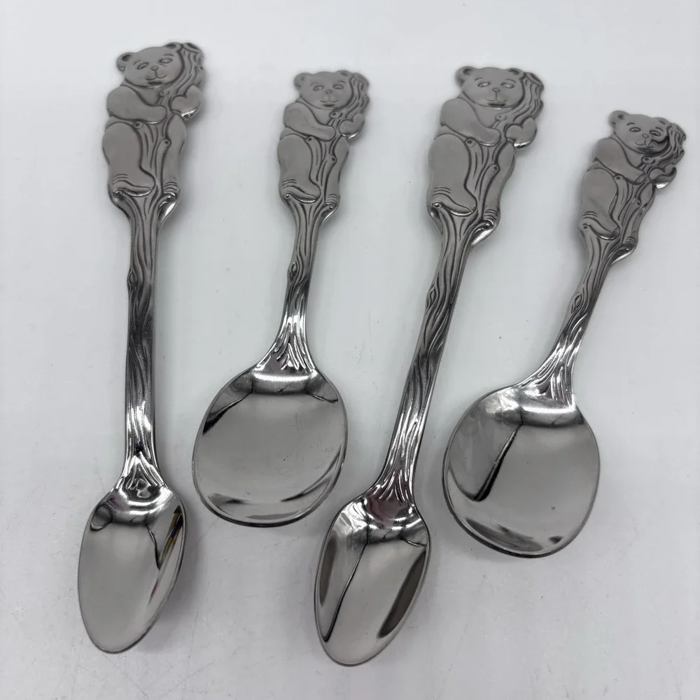 ONEIDA 4 Piece Baby/Toddler Spoons CUBBY BEAR Stainless Flatware